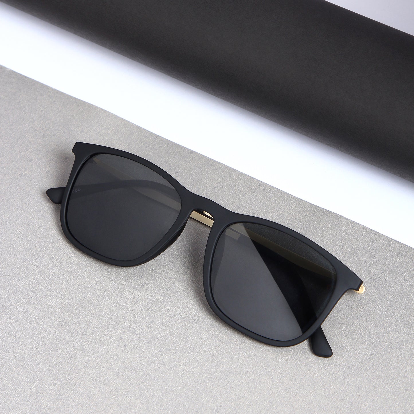 Sparloo Gold And Black Unisex Sunglasses
