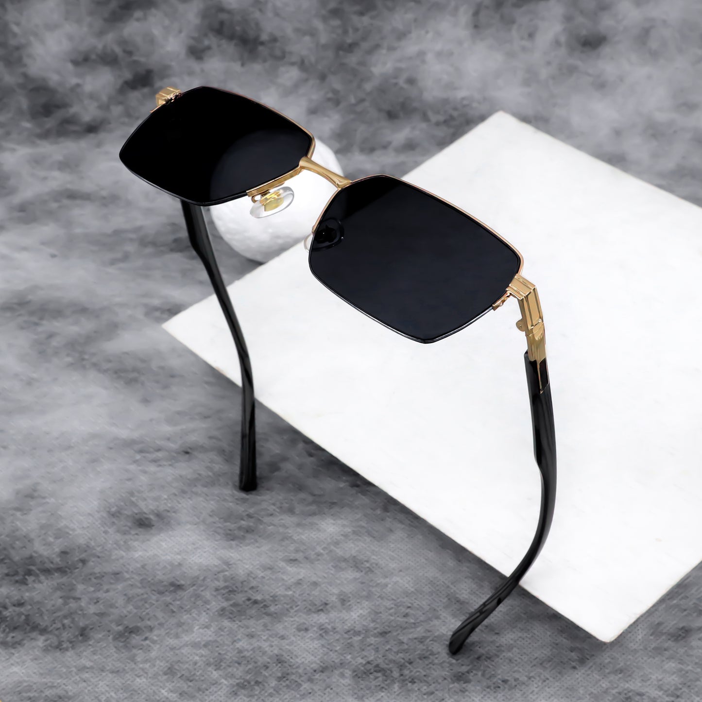 OH Gold And Black Premium Sunglasses
