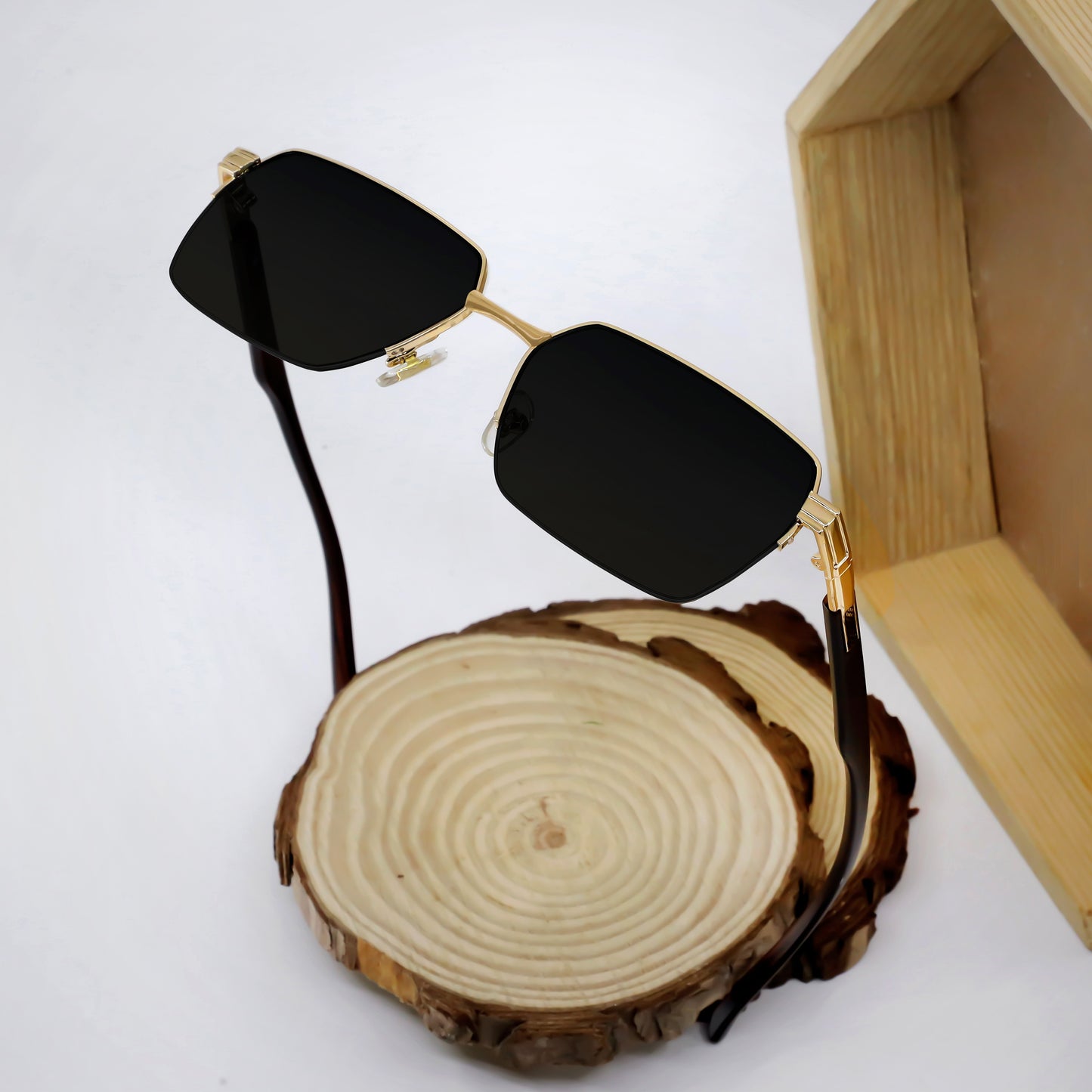 DH Gold And Black Premium Sunglasses