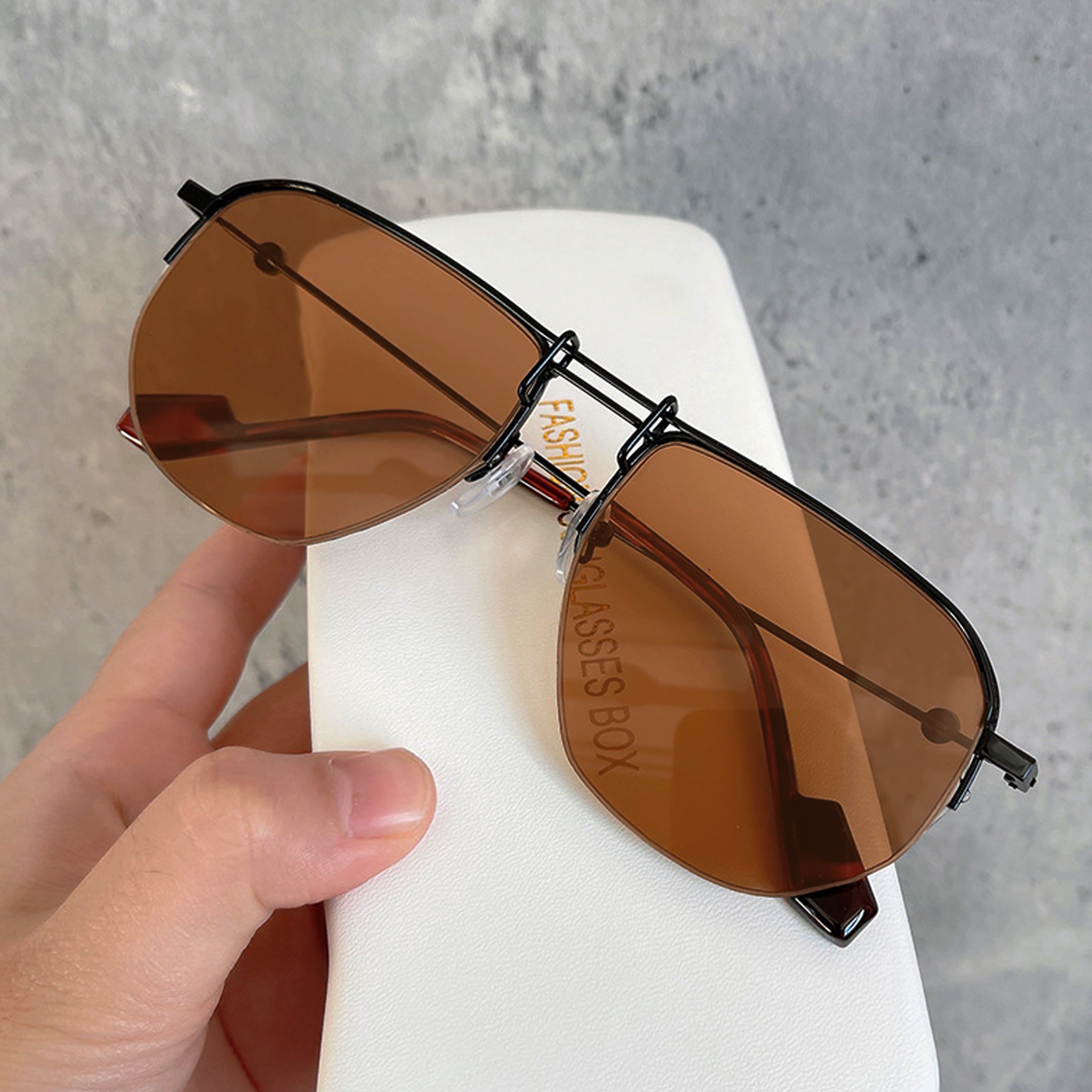 Ray-Ban Highstreet Polarized Sunglasses Flat Oval Black Gloss Brown Le –  TheSunglassFashion