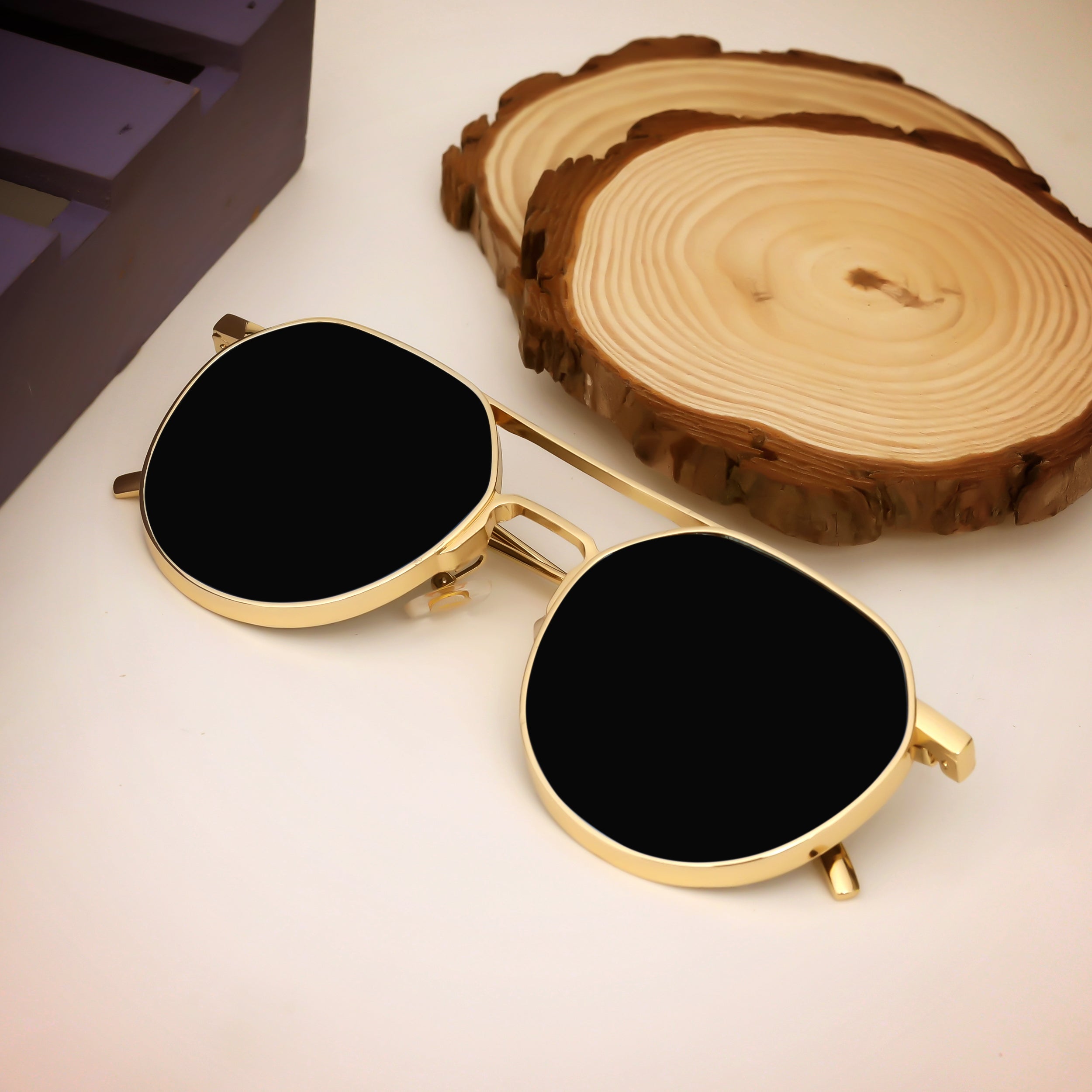 Round sunglasses - Black/Gold-coloured - Ladies | H&M IN